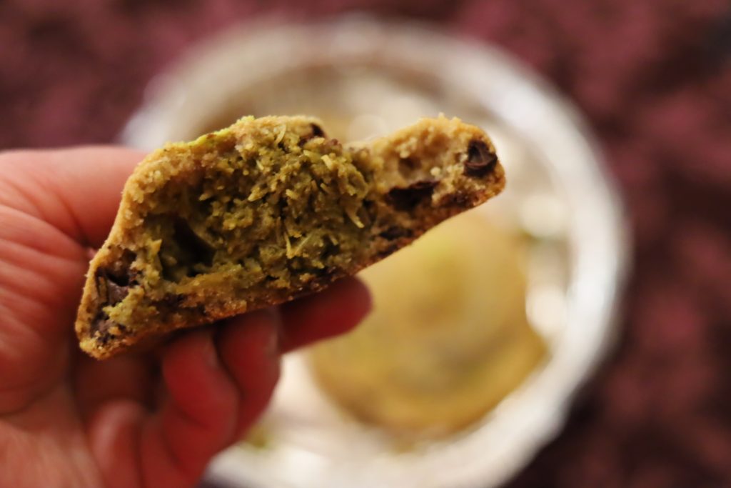 up close of a cookie 